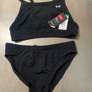 TYR Women's Black Swim Set